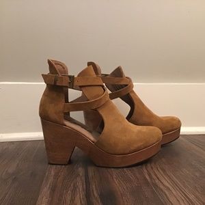 Free People Cedar Clog